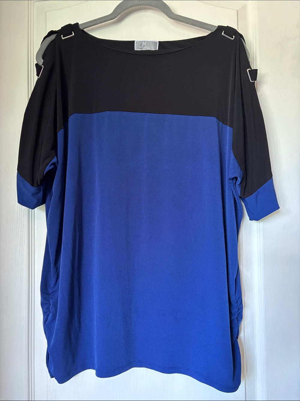 JM Collection Black and Royal Blue Colorblock Tunic with Buckle Accents